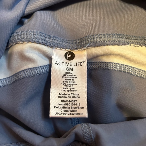 Active Life Color-block Mesh Leggings - Picture 4 of 7